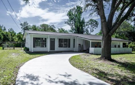 1619 Chatsworth Street Lake Placid FL 33852