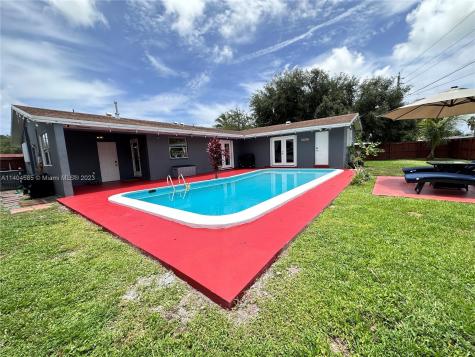4000 Grant Street Hollywood FL 33021