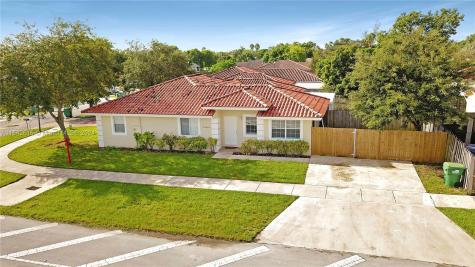 20004 SW 122nd Court Miami FL 33177