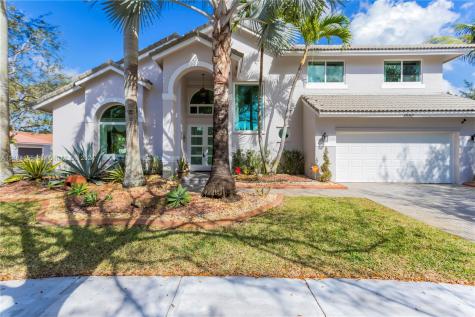18313 NW 15th Lane Pembroke Pines FL 33029