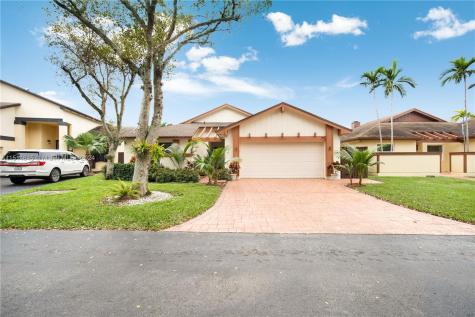 4236 SW 148th Place Miami FL 33185