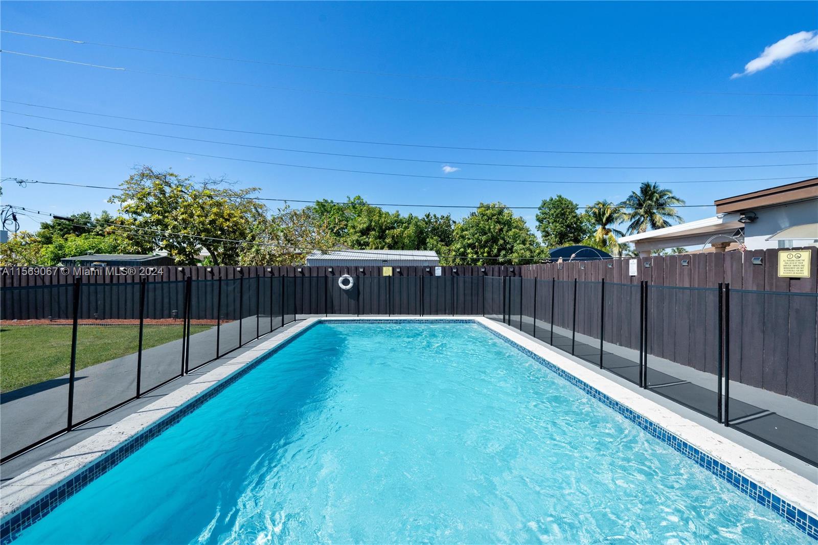 3665 NW 13th Street Miami FL 33125