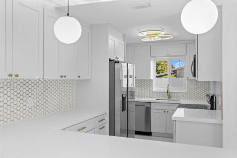 8861 SW 42nd Street Miami FL 33165