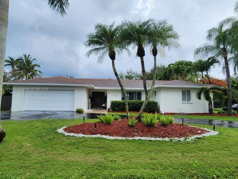 17600 SW 85th Avenue Palmetto Bay FL 33157