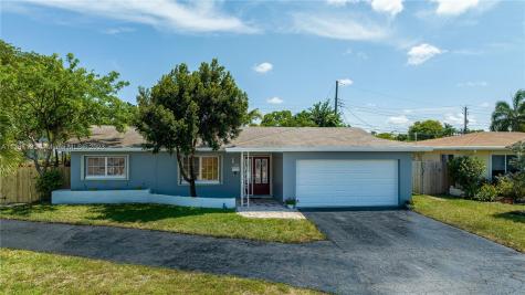 1706 NW 39th Street Oakland Park FL 33309