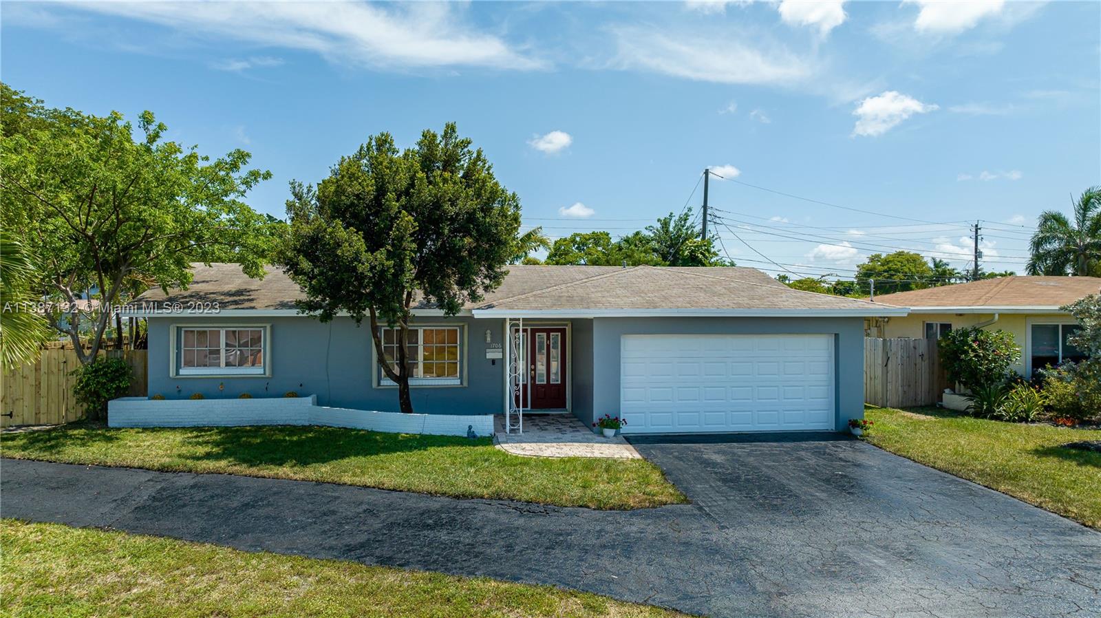1706 NW 39th Street Oakland Park FL 33309