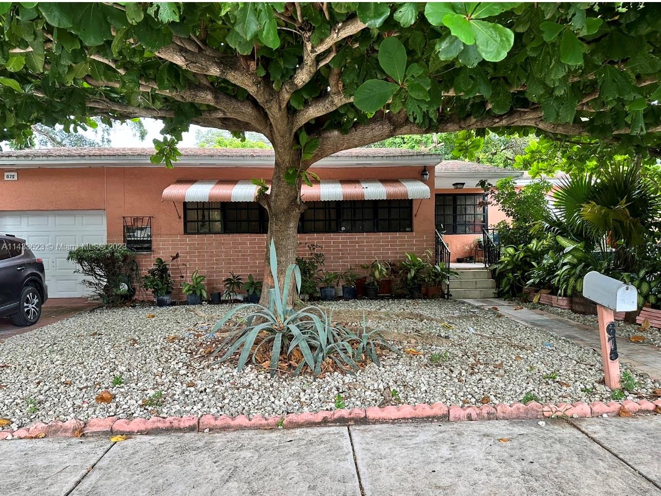 675 NE 159th Street Miami FL 33162