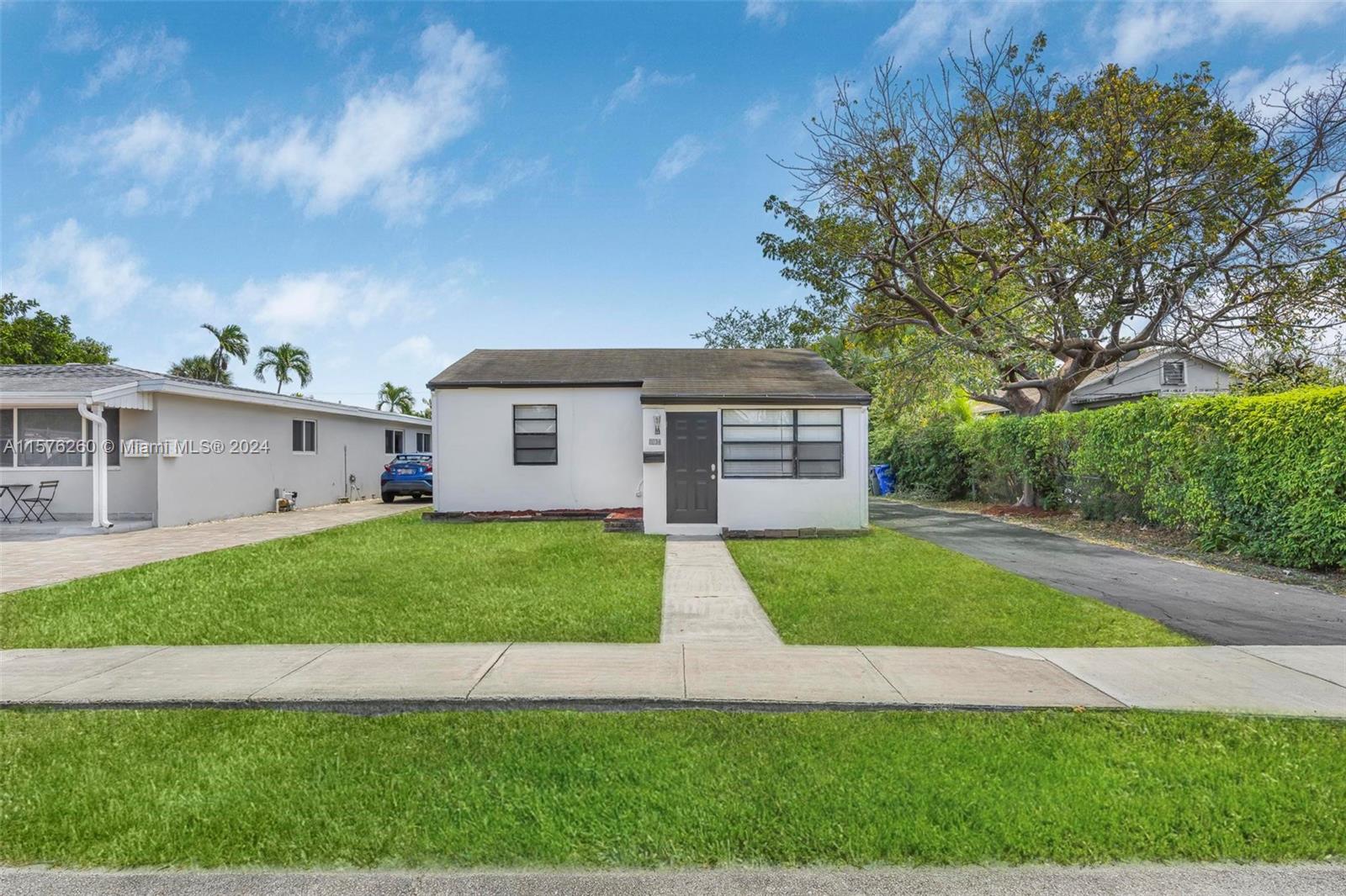 2234 Garfield Street Hollywood FL 33020