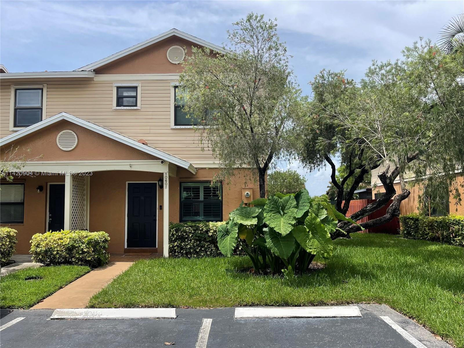 10601 NW 8th Street Pembroke Pines FL 33026