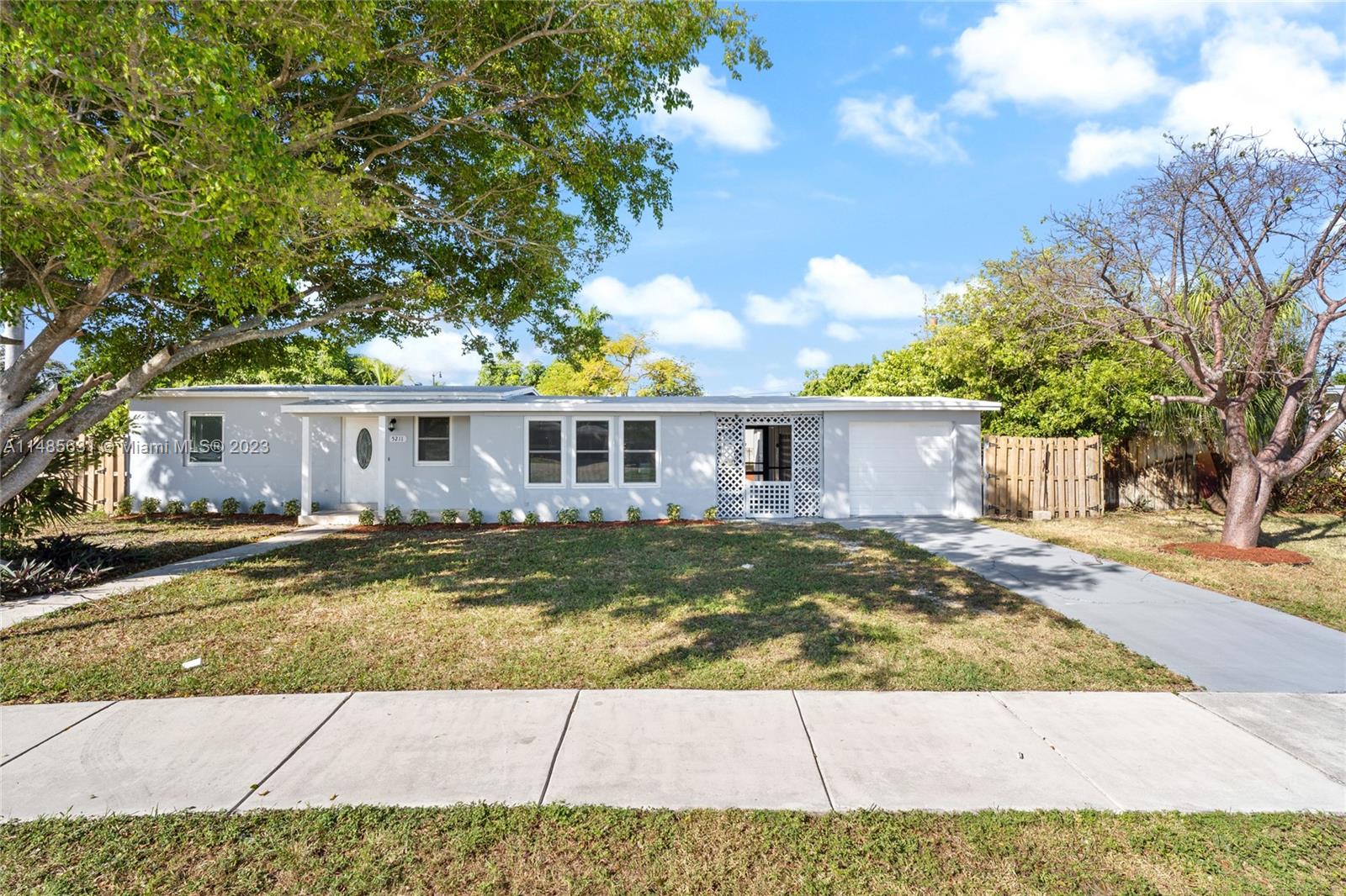 5211 NE 16th Terrace Pompano Beach FL 33064