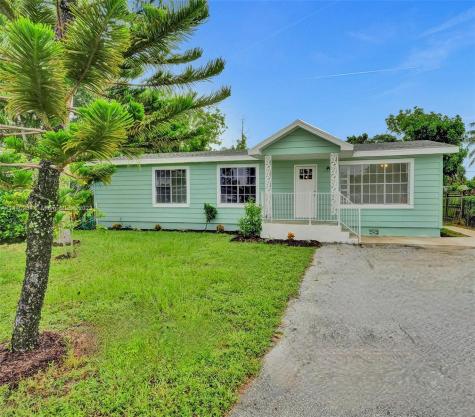 4218 Sherri Court Lake Worth FL 33461
