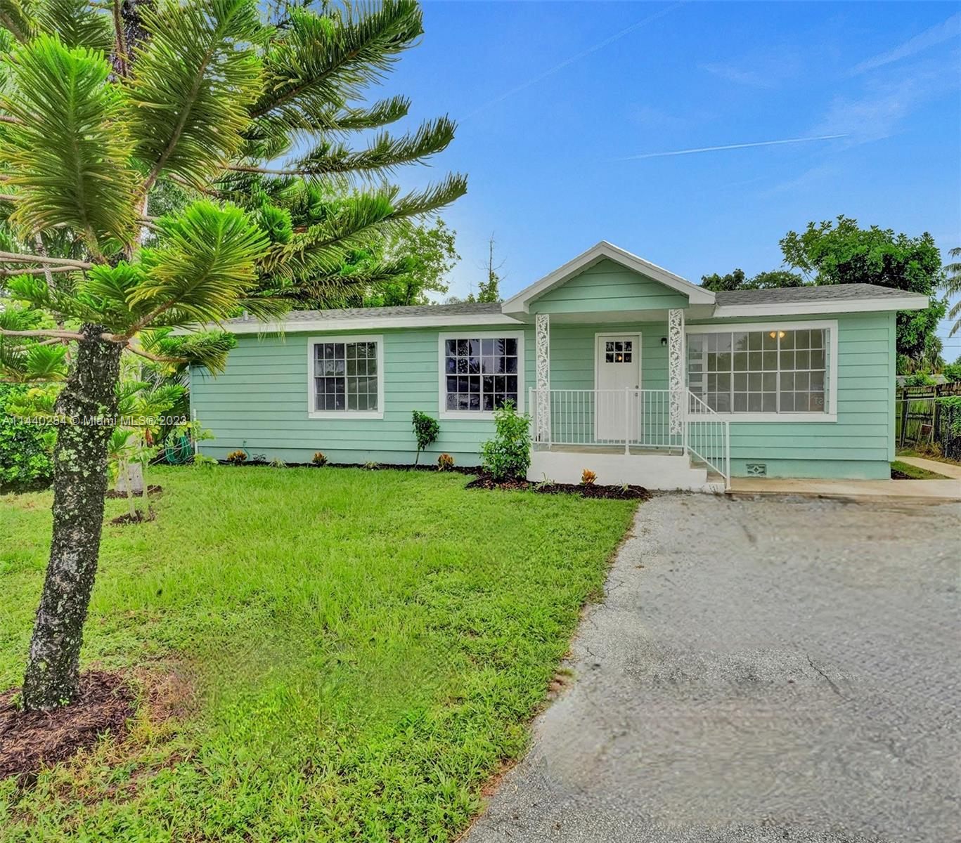 4218 Sherri Court Lake Worth FL 33461