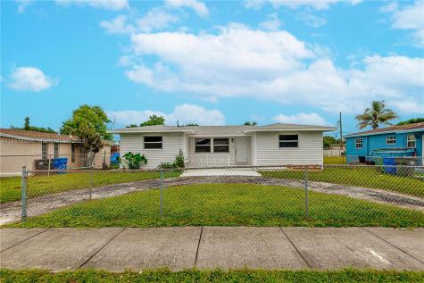 4321 SW 26th Street West Park FL 33023