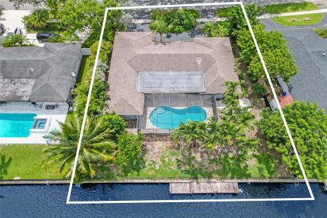 1841 SW 56th Avenue Plantation FL 33317