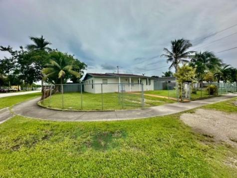29605 SW 154th Court Homestead FL 33033