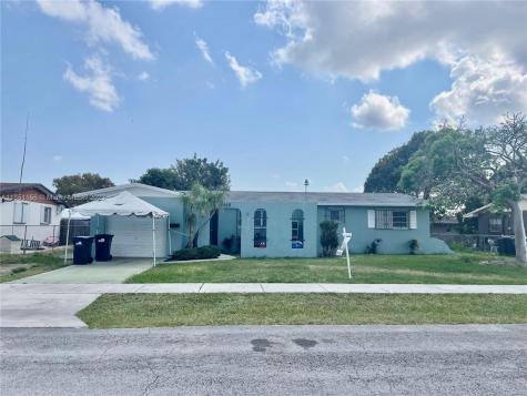 19815 SW 118th Court Miami FL 33177