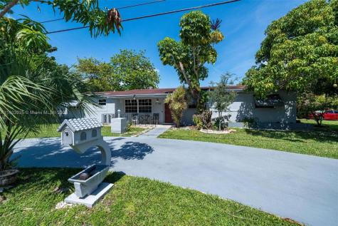 17150 NE 17th Avenue North Miami Beach FL 33162