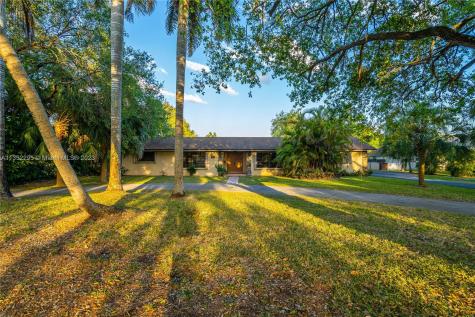 27321 SW 154th Avenue Homestead FL 33032