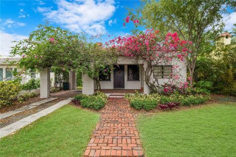 1213 Aguila Avenue Coral Gables FL 33134