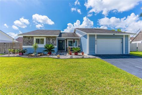 1614 N Goldeneye Lane Homestead FL 33035