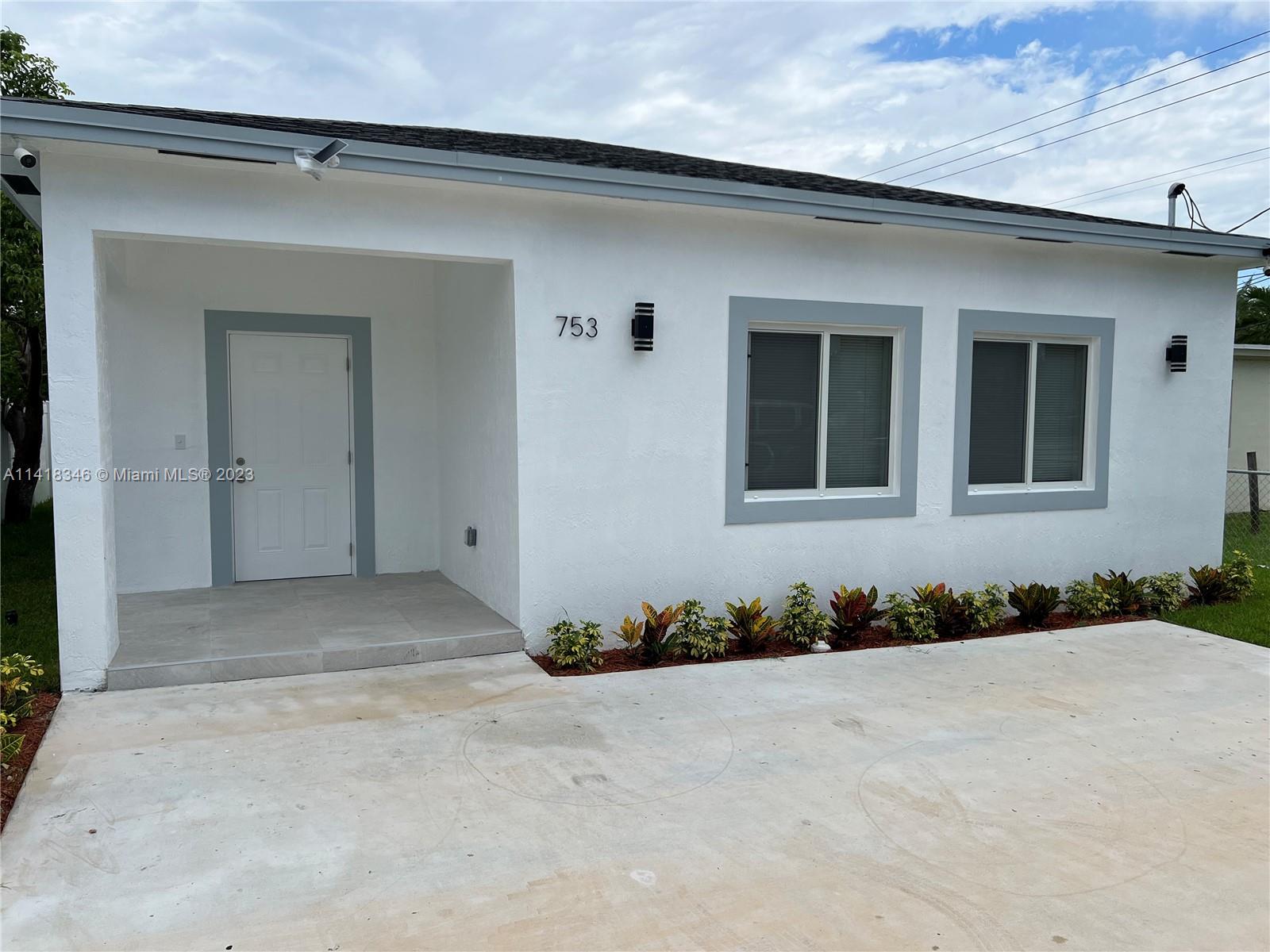 753 NW 5th Court Hallandale Beach FL 33009