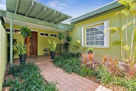 4450 SW 62nd Court Miami FL 33155