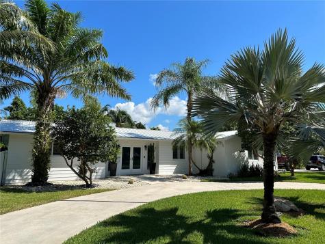 8355 SW 154th Terrace Palmetto Bay FL 33157