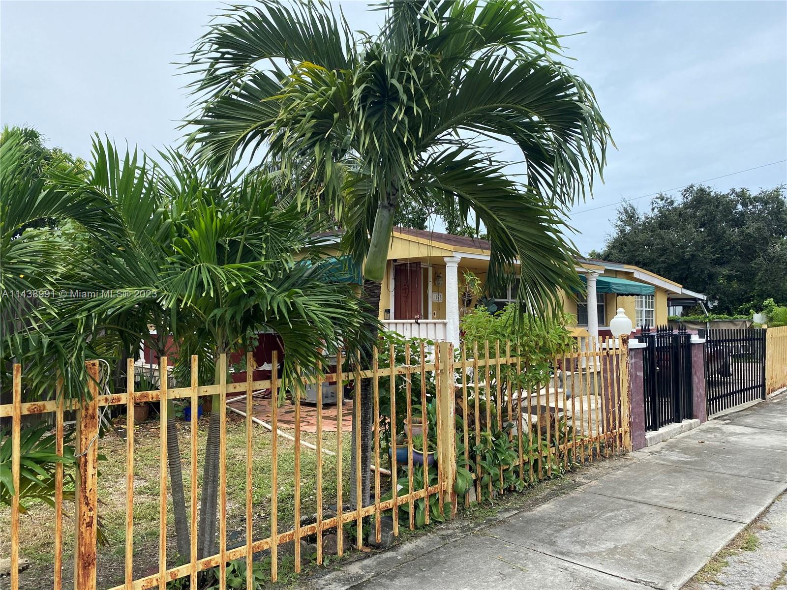 1195 NW 118th Street Miami FL 33168