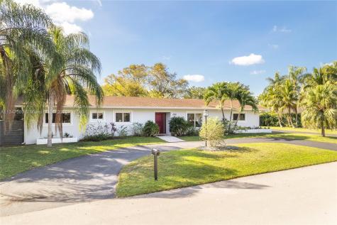 7550 SW 127th Street Pinecrest FL 33156