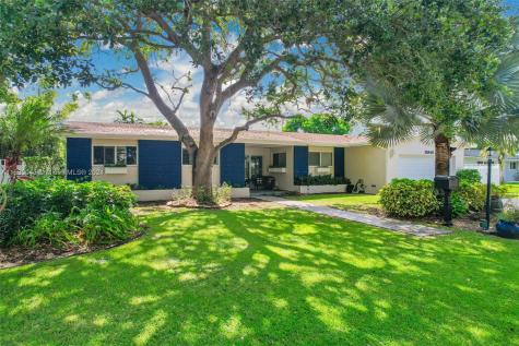 15840 SW 84th Avenue Palmetto Bay FL 33157