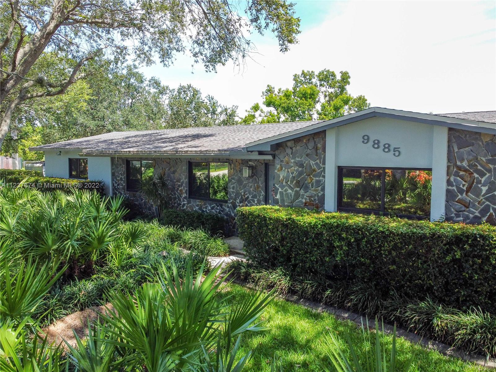 9885 SW 123rd Terrace Miami FL 33176