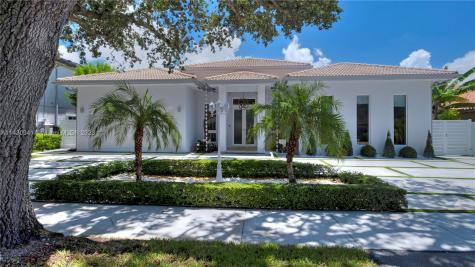 16907 NW 83rd Place Miami Lakes FL 33016