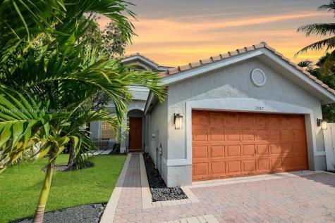 2087 SW 159th Terrace Miramar FL 33027