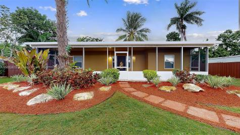 29510 SW 152nd Avenue Homestead FL 33033