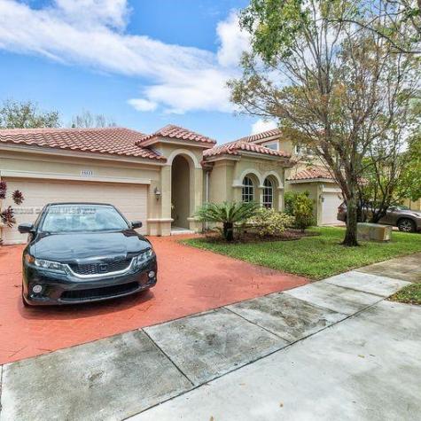 14113 SW 52nd Street Miramar FL 33027