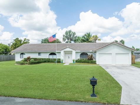 19940 SW 134th Court Miami FL 33177