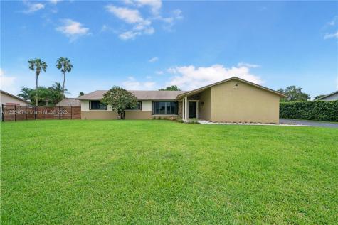 27725 SW 165th Avenue Homestead FL 33031