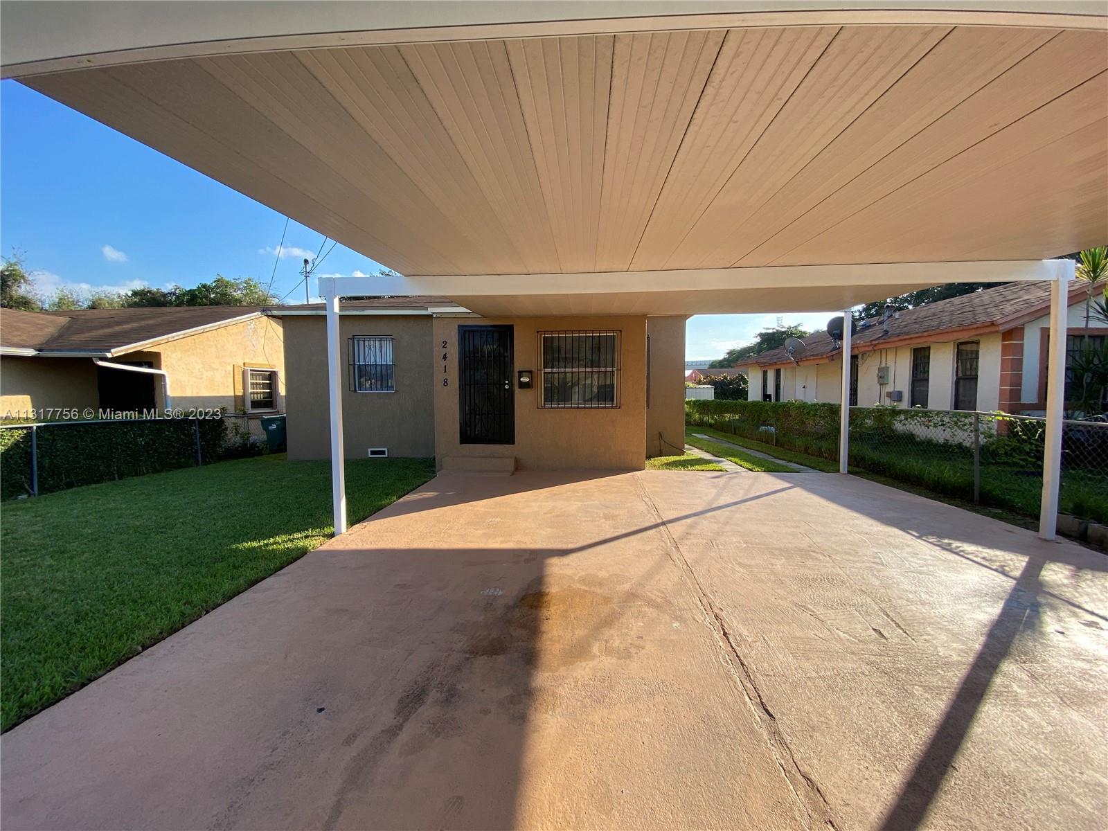 2418 NW 43rd Street Miami FL 33142