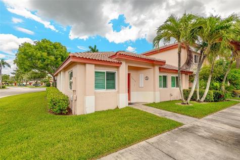 20839 NW 2nd Street Pembroke Pines FL 33029