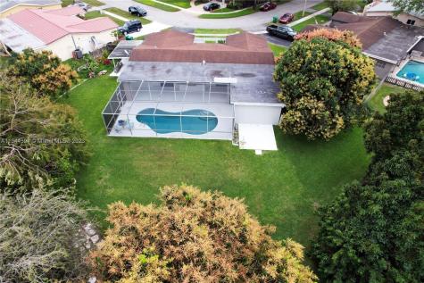 5401 SW 94th Avenue Cooper City FL 33328