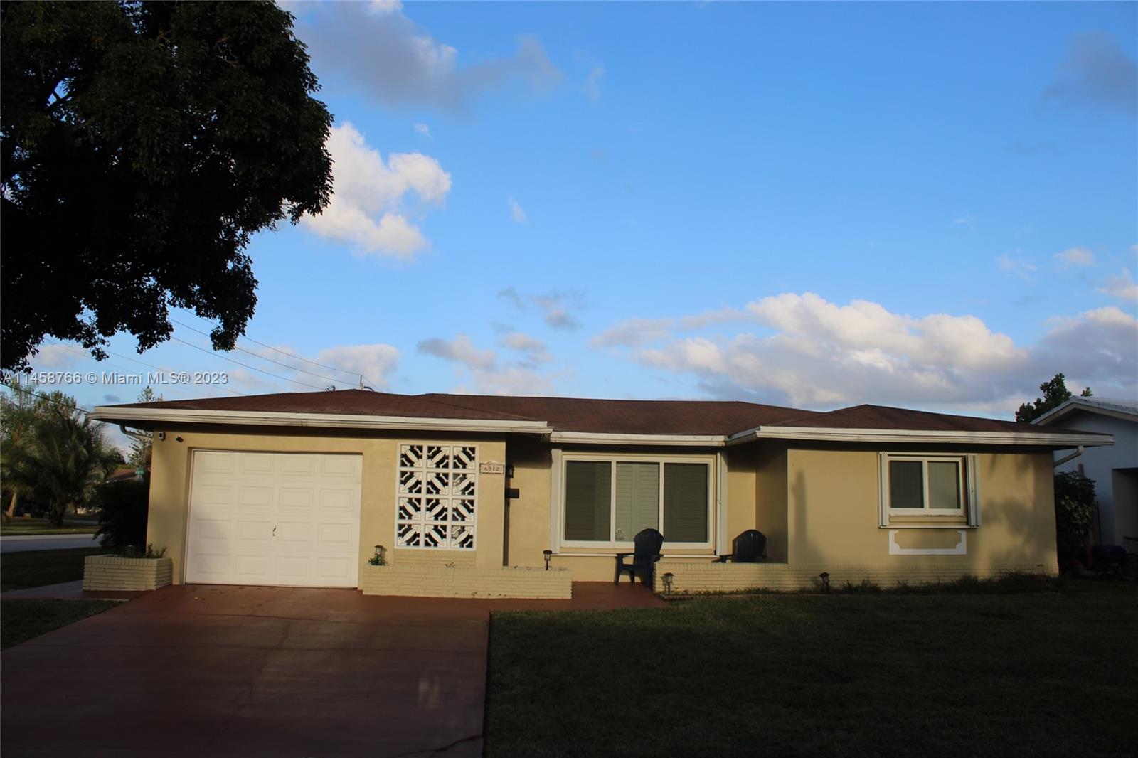 6012 NW 69th Avenue Tamarac FL 33321