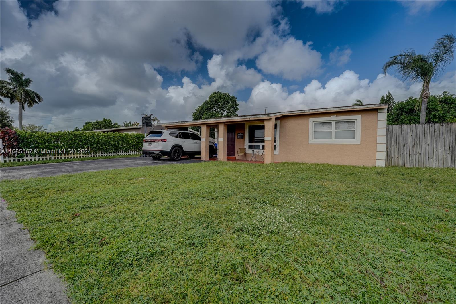 6751 Harding Street Hollywood FL 33024
