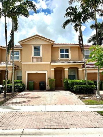 1046 NE 42nd Avenue Homestead FL 33033