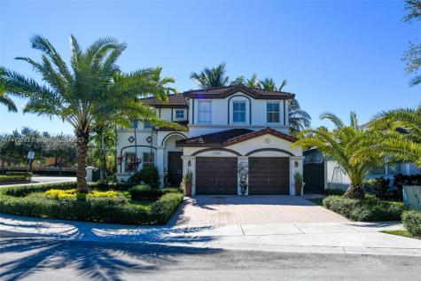 15496 SW 25th Terrace Miami FL 33185