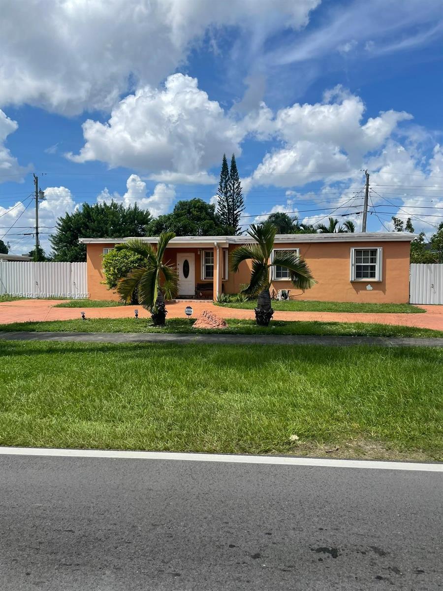 11455 SW 47th Terrace Miami FL 33165