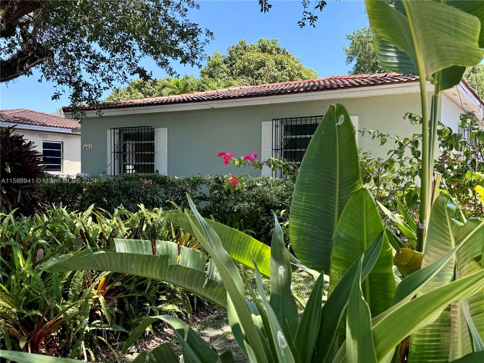 641 SW 66th Avenue Miami FL 33144