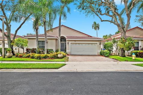 1648 SW 148th Terrace Pembroke Pines FL 33027