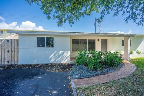 1301 NE 35th Street Pompano Beach FL 33064