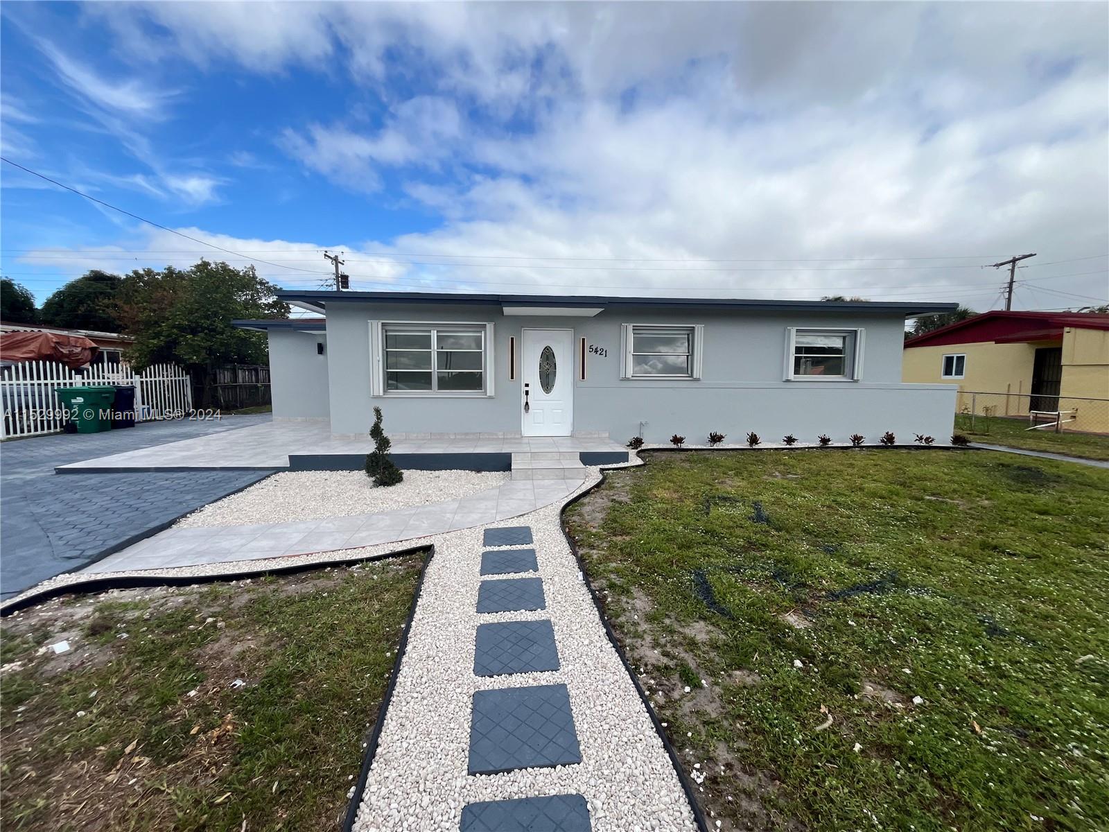 5421 NW 178th Terrace Miami Gardens FL 33055
