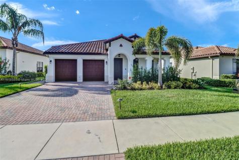 5194 Monza Court Ave Maria FL 34142